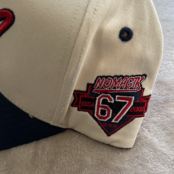 Snap back - Picture 3 of 3